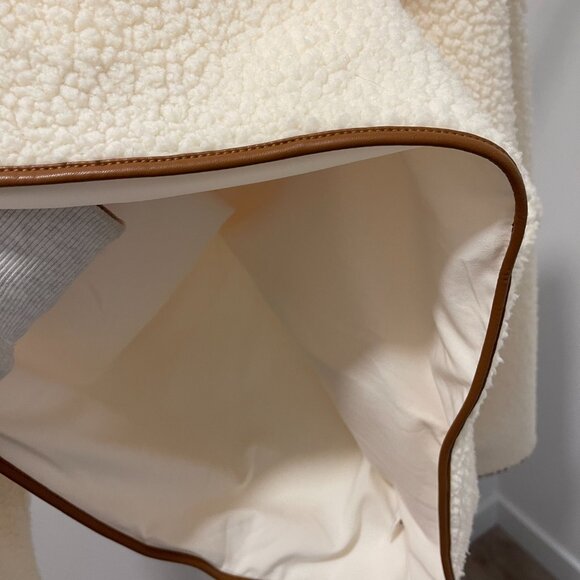 Hudson North Fleece Sweater - Cream - Size L - Picture 6 of 7